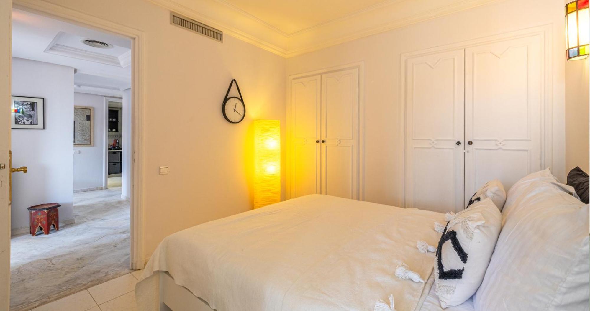Charming 2-Bed Oasis Pool View Apartment Marrakesh Ngoại thất bức ảnh
