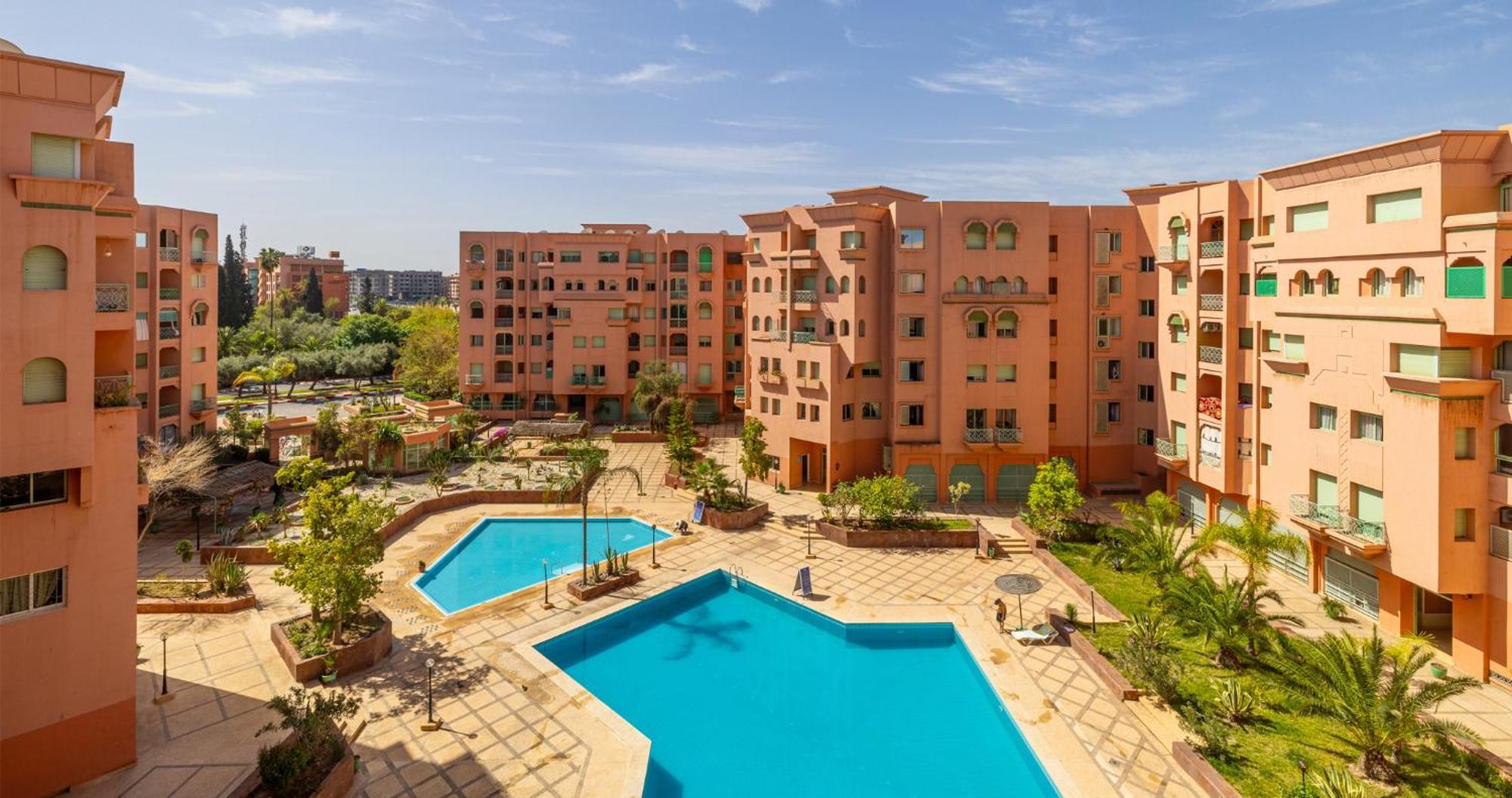Charming 2-Bed Oasis Pool View Apartment Marrakesh Ngoại thất bức ảnh